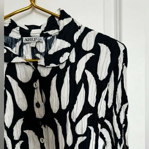 AlQuema Smash Nehru Collar Coat Dress Navy with White Ink Droplet - Picture 5 of 11